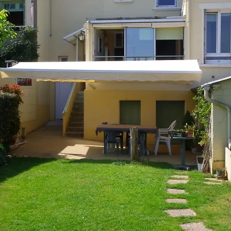 Mr Et Mme Livet Séjour chez l'habitant *